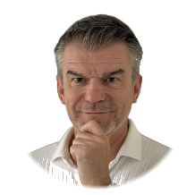 Portrait of Patrick Hennes
